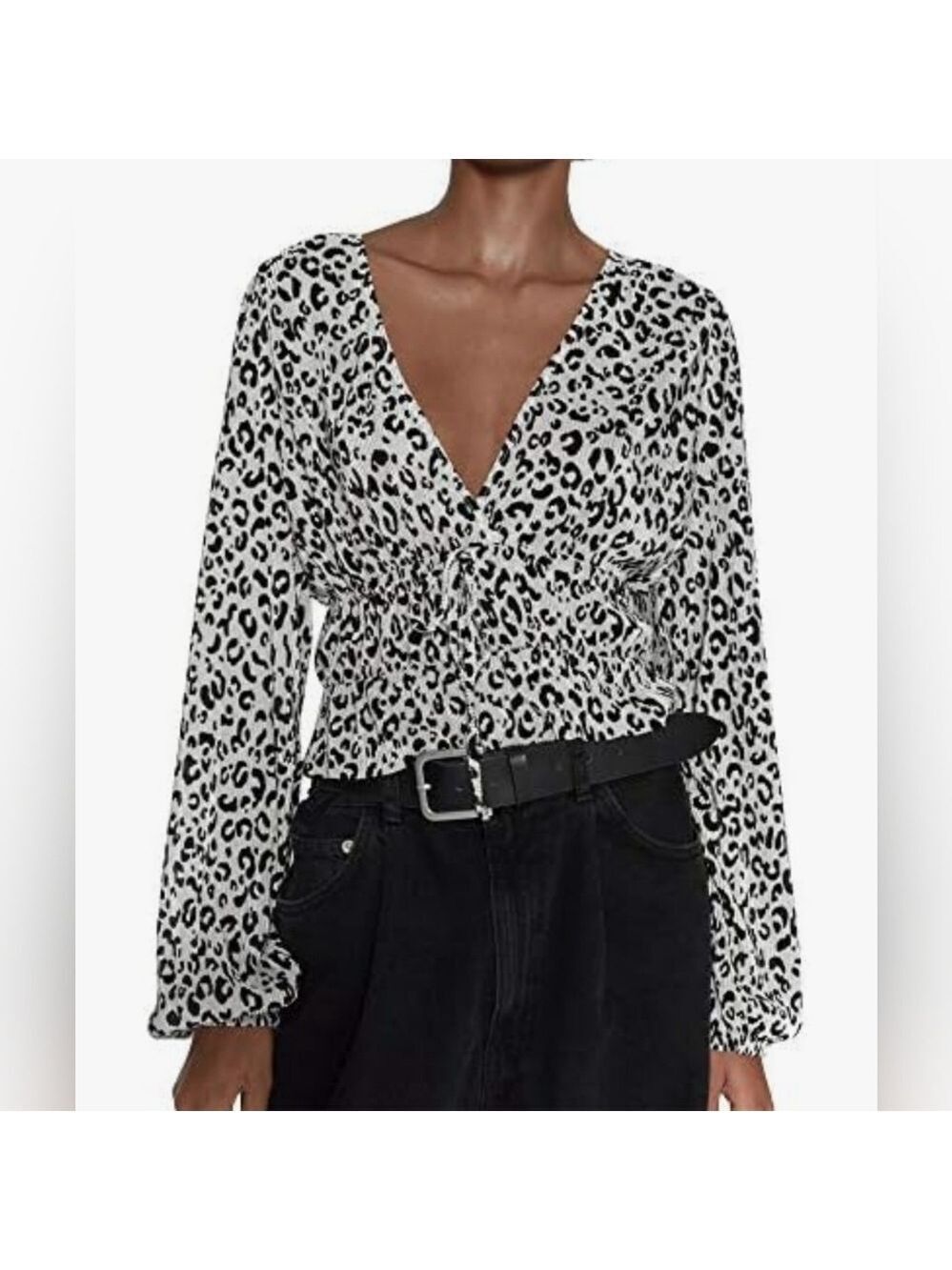 Zara Black and White Animal Print V-Neck Blouse Size M